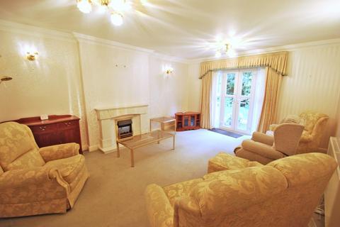 2 bedroom apartment for sale, Hampton House, Bramhall Lane South, Bramhall