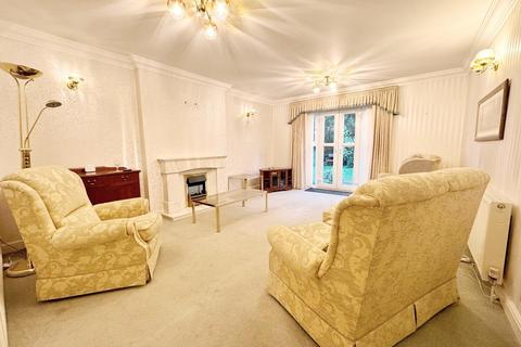 2 bedroom apartment for sale, Hampton House, Bramhall Lane South, Bramhall