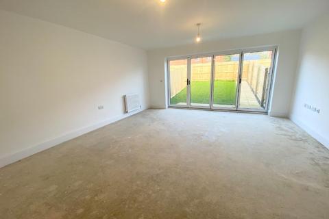 3 bedroom terraced house for sale, High Street, Flore, Northamptonshire NN7