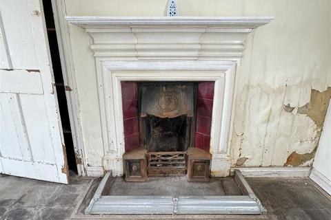 27 Bobs Road, St Blazey, Par, PL24 2ES