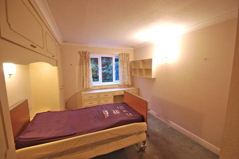 2 bedroom ground floor flat for sale, Glenbourne Park, Bramhall