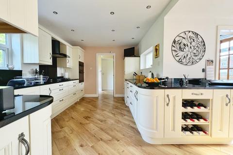 4 bedroom semi-detached house for sale, Woodfield Road, Cheadle Hulme, Cheadle