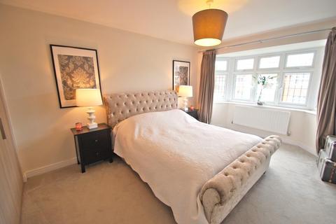 4 bedroom detached house for sale, Avro Crescent, Woodford