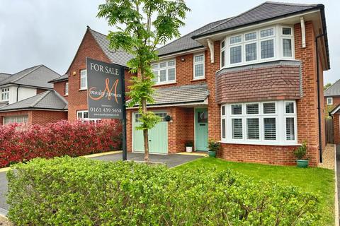4 bedroom detached house for sale, Avro Crescent, Woodford