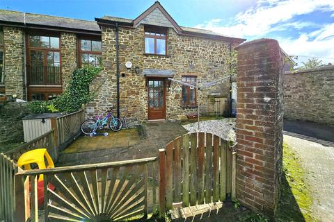 3 bedroom end of terrace house for sale, Tannery Row, Church Lane, Great Torrington, EX38