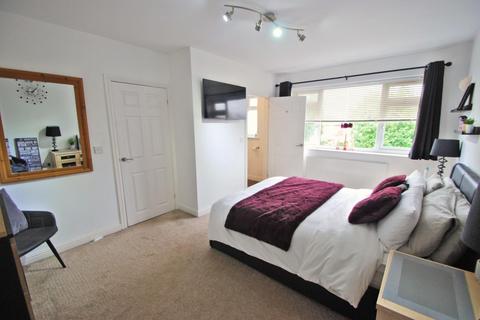 4 Carmenna Drive, Bramhall, Stockport, SK7 2HQ
