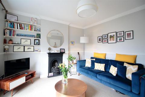 1 bedroom flat to rent, Loughborough Park, London SW9