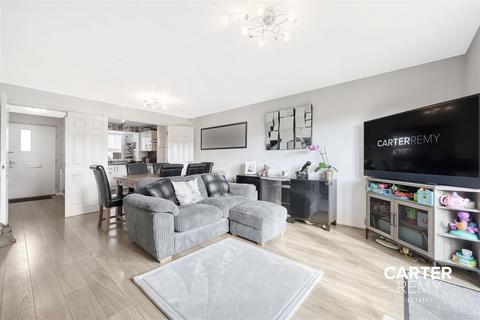 17 Schoolfield Road, West Thurrock, Grays, RM20 3AN