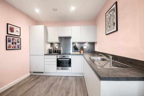 2 bedroom apartment for sale, Laurina Apartments, 10 Carnation Gardens, Hayes, UB3 4FS