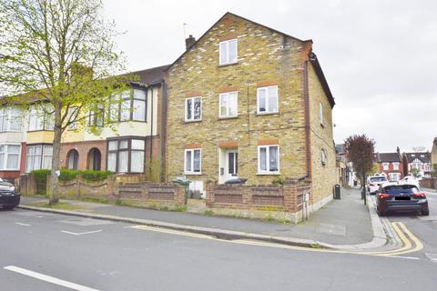 2 bedroom flat for sale, Ely Road, Leyton