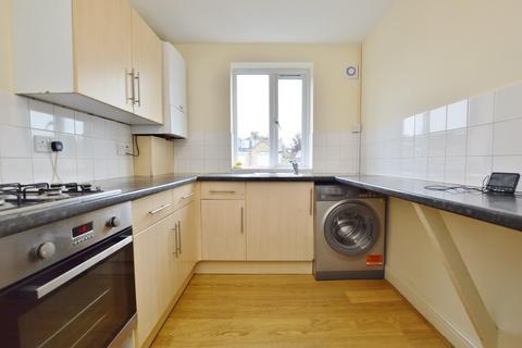 2 bedroom flat for sale, Ely Road, Leyton