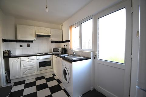 2 bedroom semi-detached house for sale, Alburgh Close, Bedford, MK42