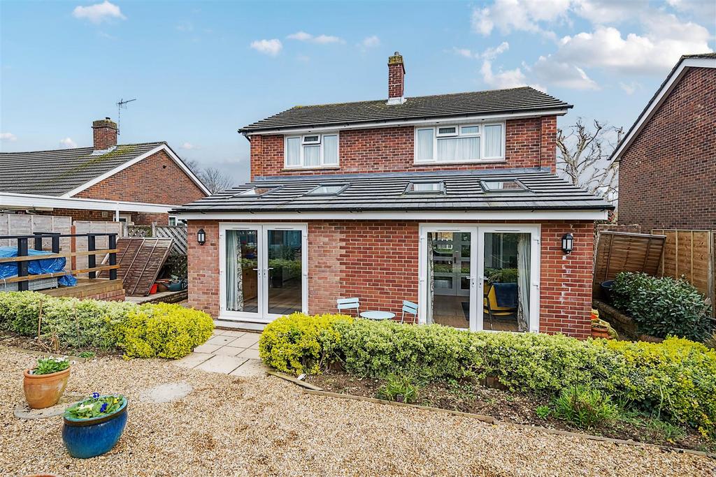 Gardner Road, Titchfield PO14 3 bed detached house £595,000