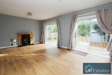 3 bedroom semi-detached house to rent, Hillfray Drive, Whitley, Coventry