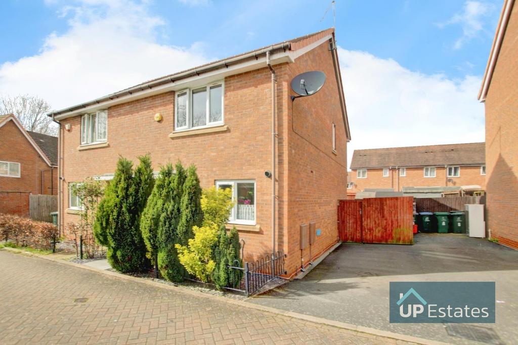 Squirrel Close, Coventry 2 bed semidetached house for sale £230,000