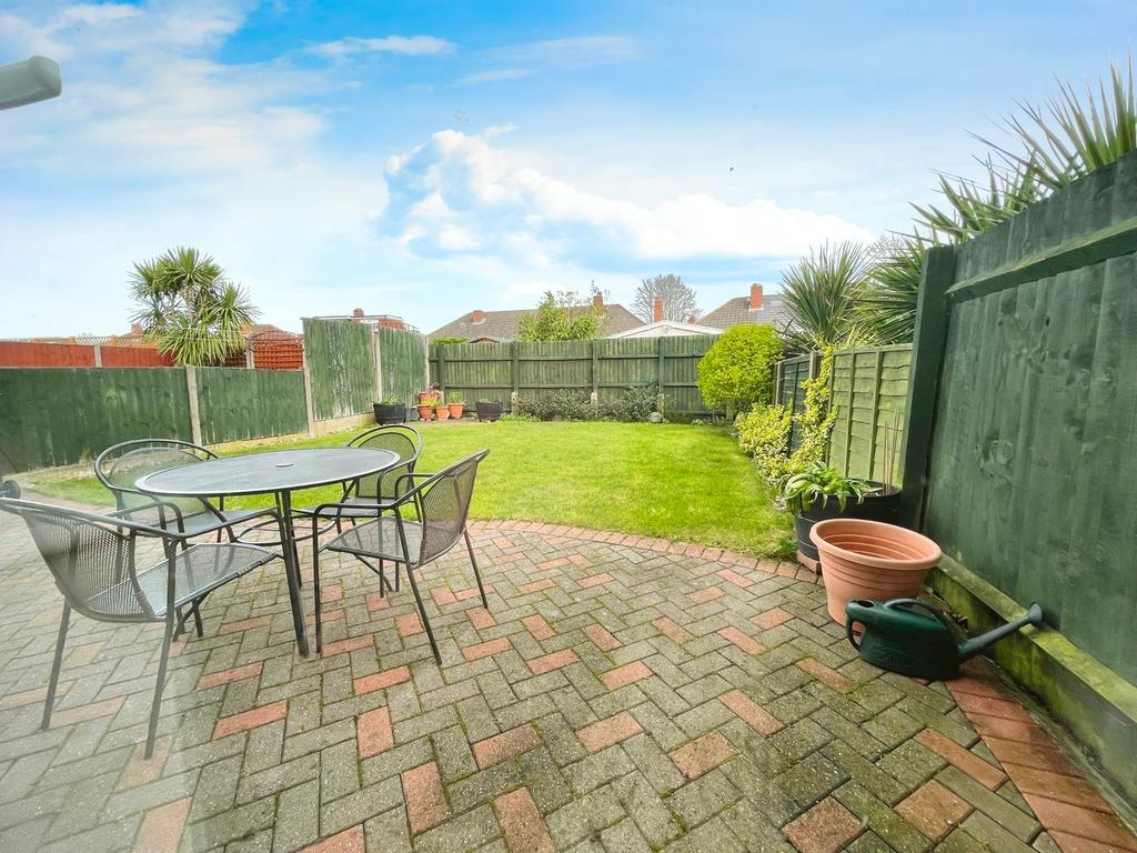 Rer Garden