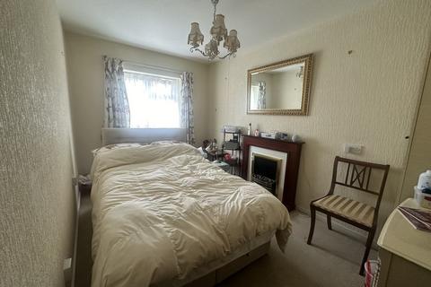 2 bedroom retirement property for sale, Church Road, London, NW4