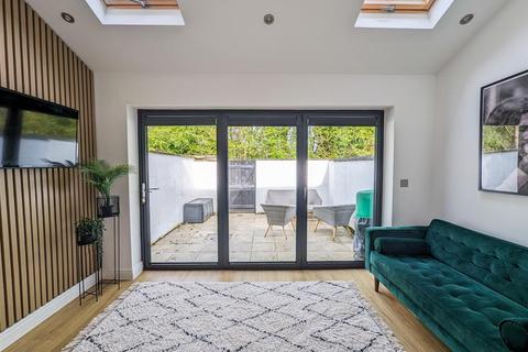 53 Lightburne Avenue, Leigh, WN7 3JG