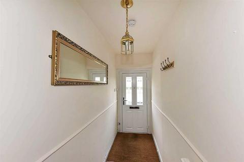 2 bedroom flat for sale, Church Street, Bollington, Macclesfield