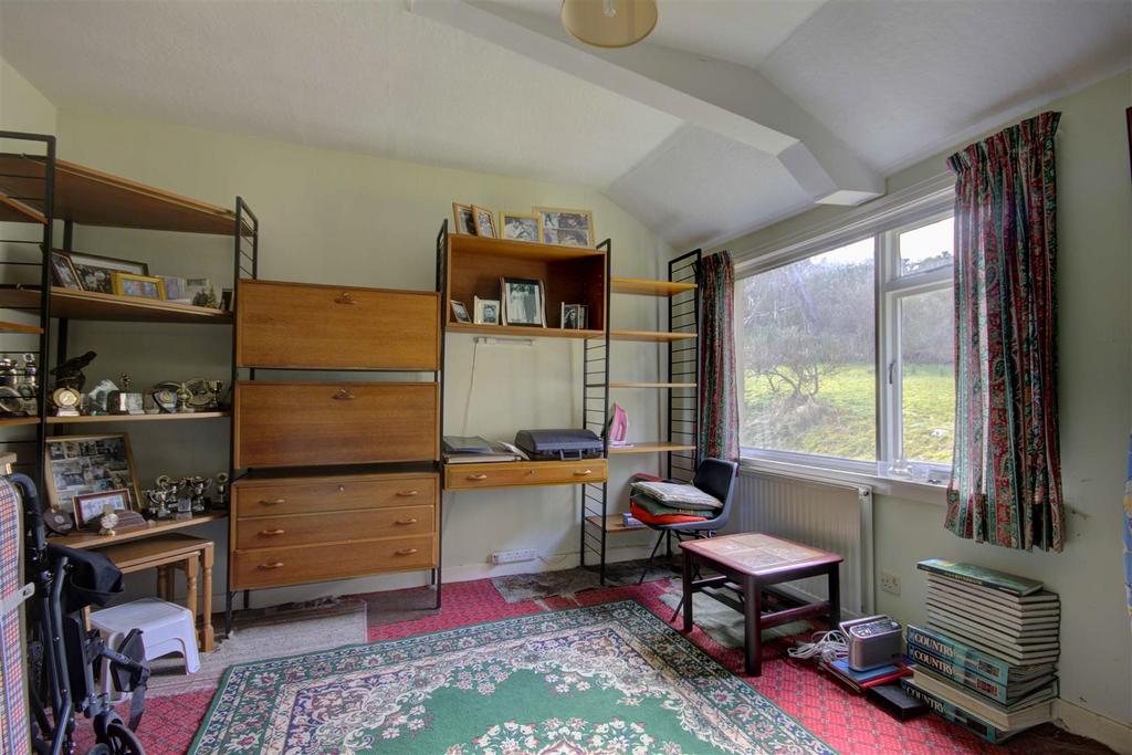 Bedroom 3 / office