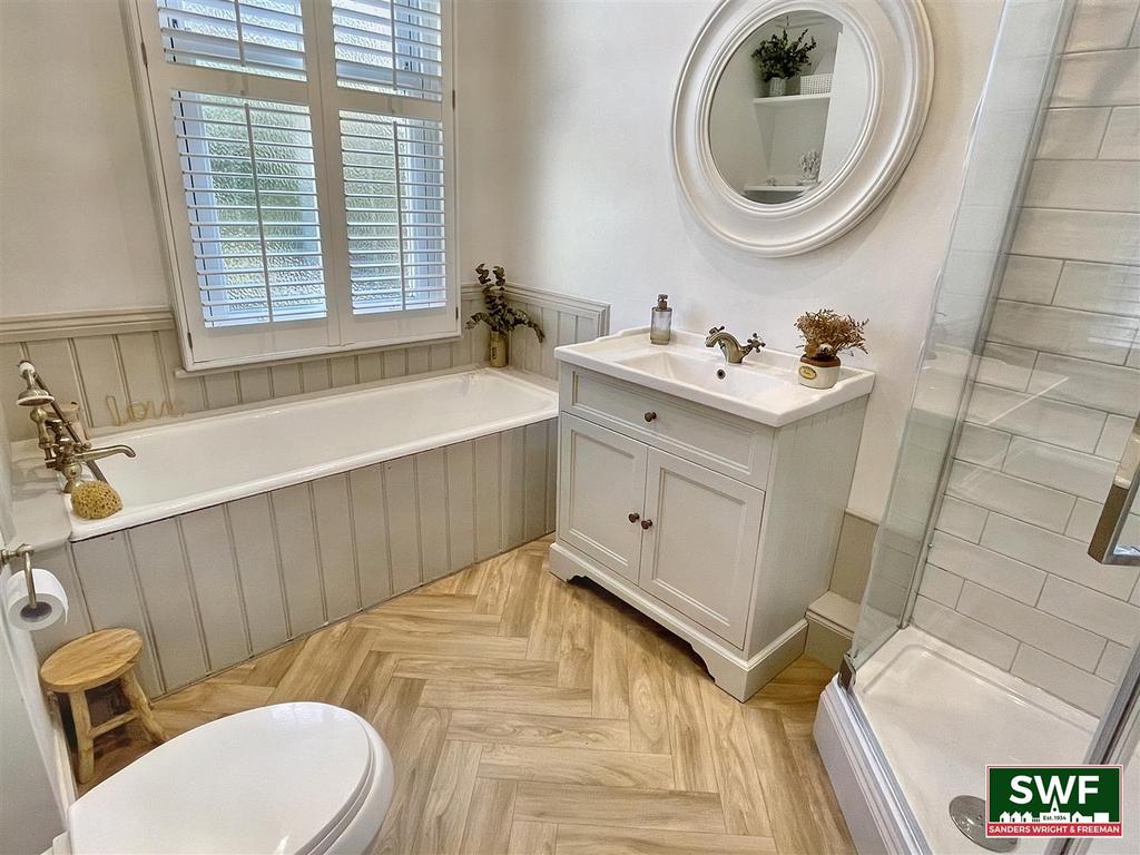 Bath.jpg
