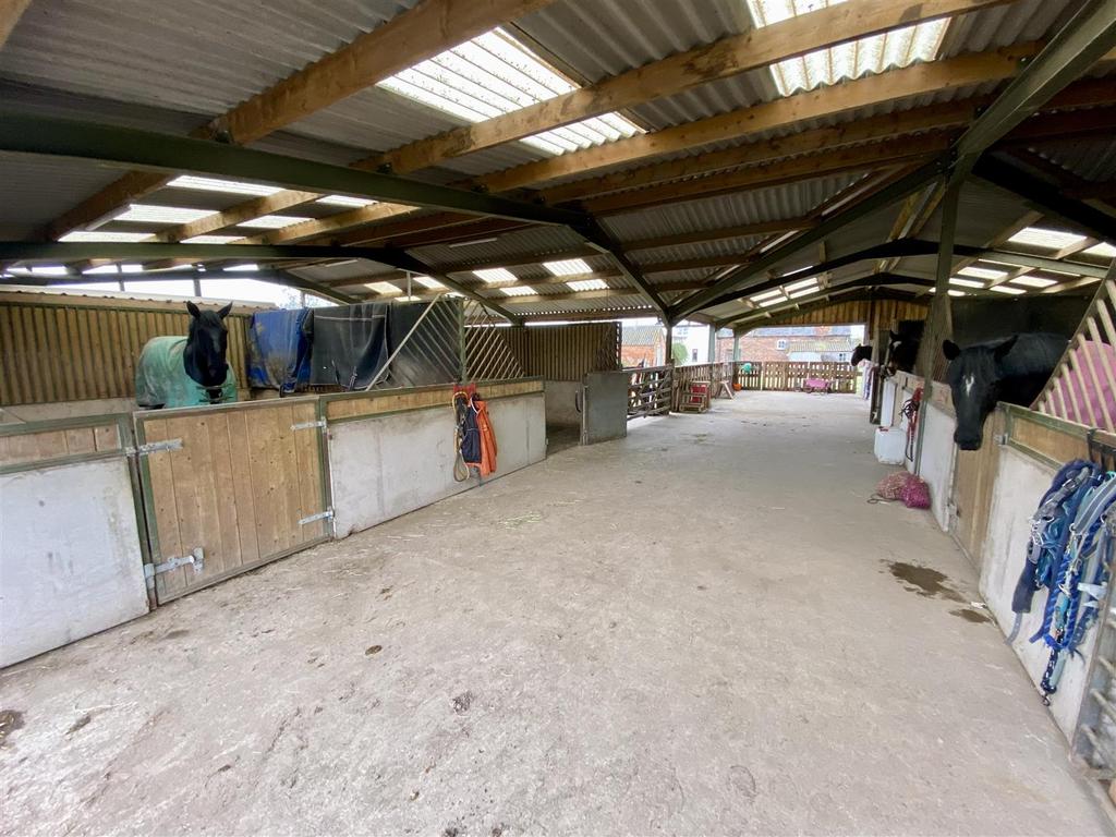 Stables3.JPG