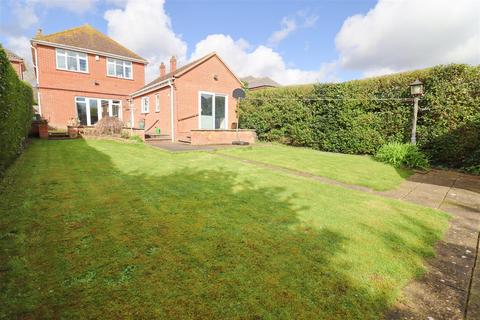 5 bedroom detached house for sale, Boston Road, Spilsby