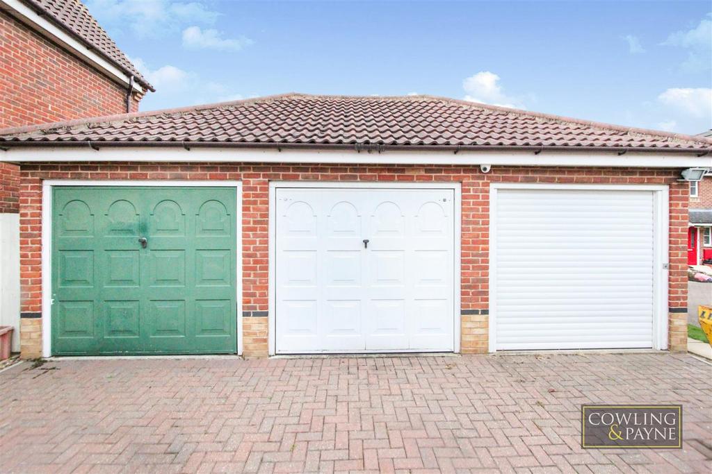 Centre garage