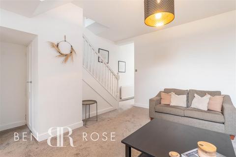 66 Station Road, Bamber Bridge, Preston, PR5 6QP