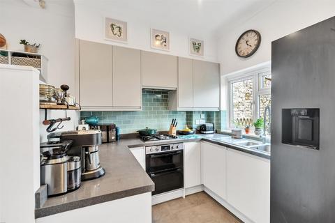 2 bedroom terraced house for sale, Howard Road, Bromley, BR1