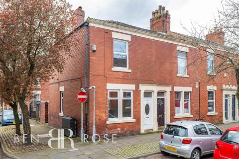 2 bedroom end of terrace house for sale, St. Stephens Road, Preston