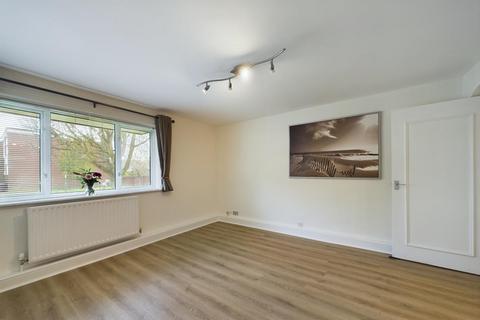 1 bedroom apartment for sale, Downland Court , Somerstown