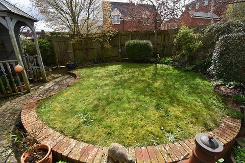 1 The Buntings, Exminster, Exeter, EX6 8SL