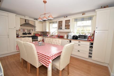 1 The Buntings, Exminster, Exeter, EX6 8SL