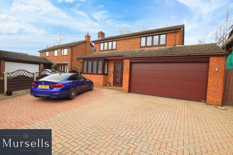 4 bedroom detached house for sale, Stourpaine Road, Poole BH17