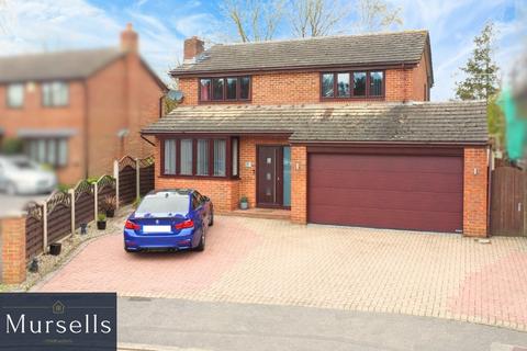 4 bedroom detached house for sale, Stourpaine Road, Poole BH17
