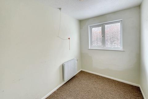 2 bedroom ground floor flat for sale, Bader Court, Ipswich IP5