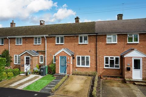 16 Micklem Drive, Hemel Hempstead, HP1 2PR