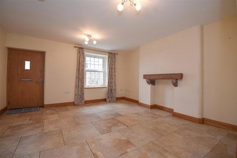 2 bedroom end of terrace house to rent, Newbiggin, Penrith