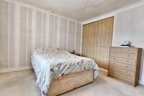 13 Anglesey Road, Wigston, LE18 4XA