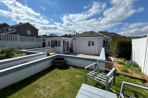 4 bedroom detached bungalow for sale, Offas Road, Knighton