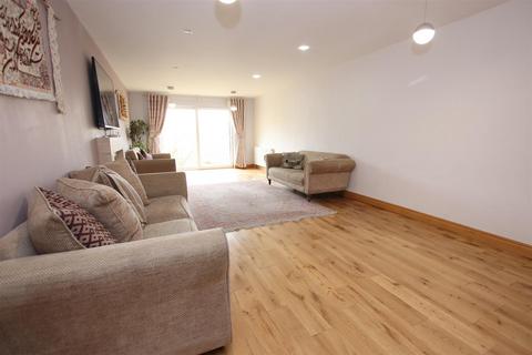 6 bedroom detached house for sale, Bolton Hall Road, Bradford