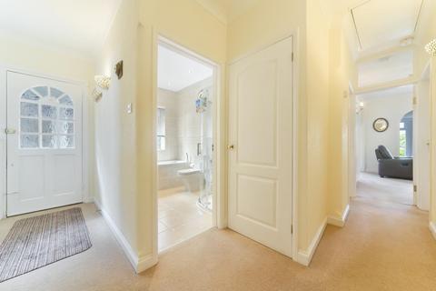 undefined, Chapel Way, Epsom