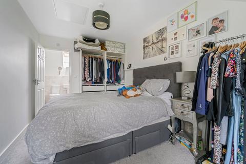 29 Tiger Moth Road, Weston-super-mare, BS24 8DL