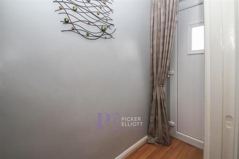 2 bedroom flat for sale, Coventry Road, Hinckley LE10