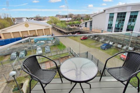 2 bedroom apartment to rent, CENTURY TOWER, Shire Gate, Chelmsford