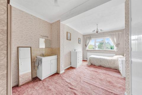 3 bedroom semi-detached house for sale, Kingsway, West Wickham