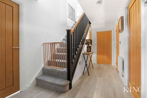 4 Badgers Way, Bishopton, Stratford-upon-avon, CV37 0UJ
