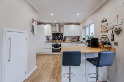 52 Grosvenor Road, Lower Gornal, Dudley, DY3 2PR