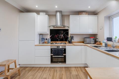 52 Grosvenor Road, Lower Gornal, Dudley, DY3 2PR